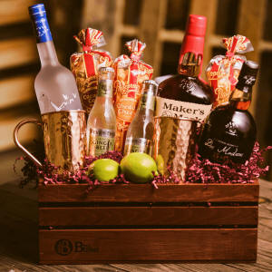 Maker's Mark Liquor Gift Basket